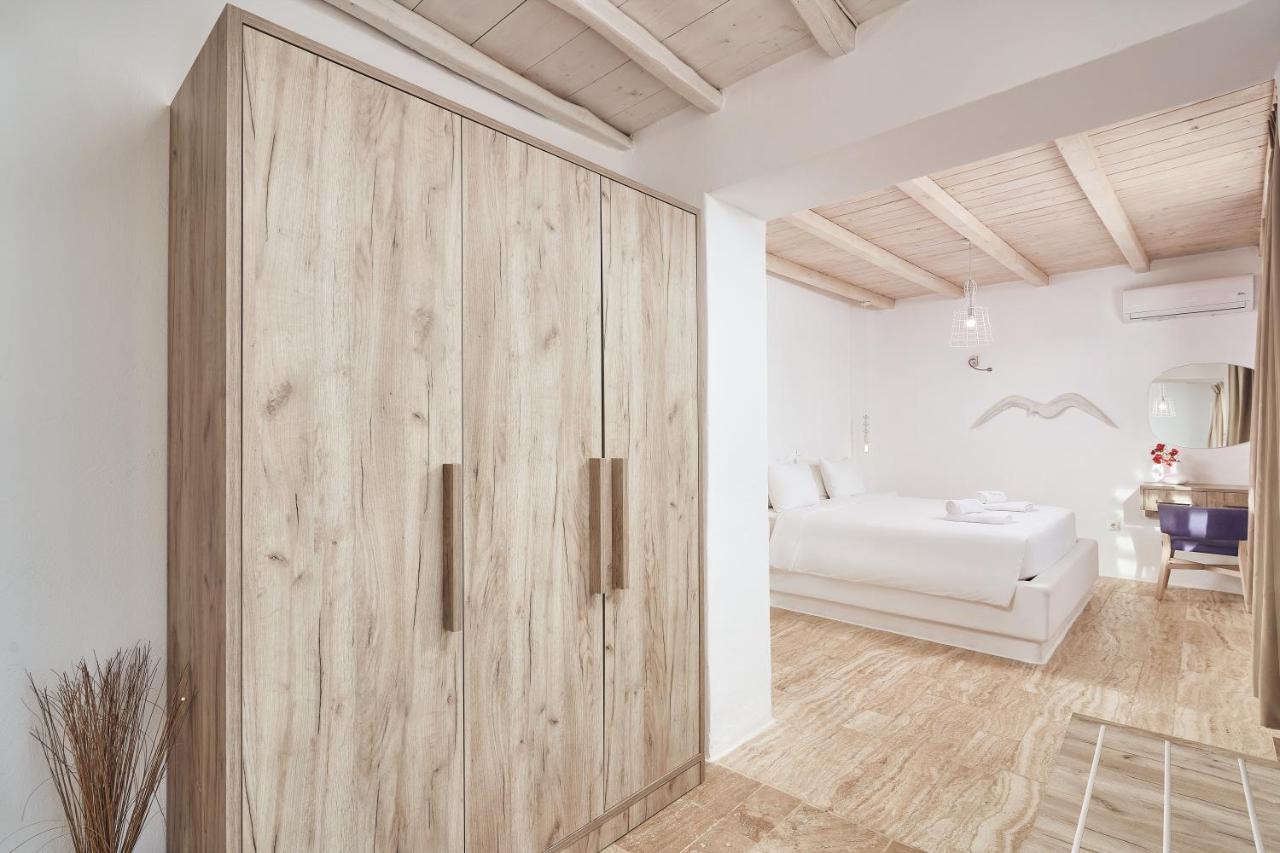 Villa Petrolefko By Ethos Hospitality Ornos  Exterior foto