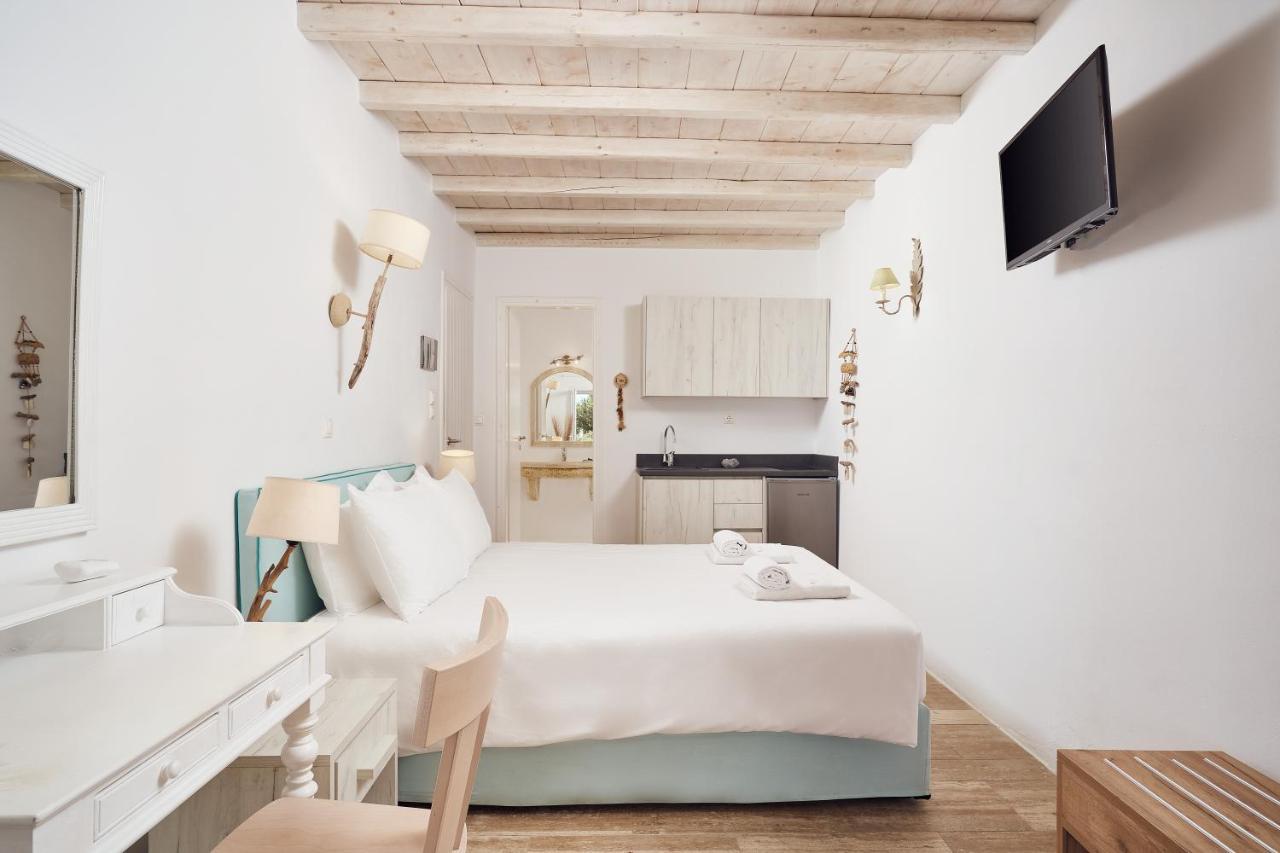 Villa Petrolefko By Ethos Hospitality Ornos  Exterior foto